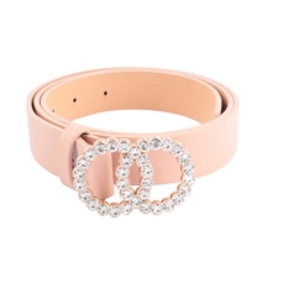 pink belt. - Picture 1 of 2